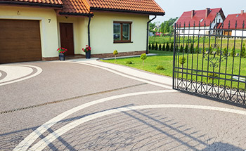 Układanie kostki brukowej